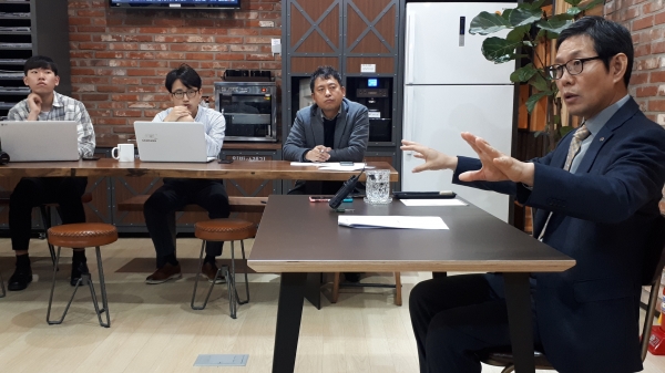 충남도는 오는 2022년까지 도내 모든 어린이보호구역(스쿨존) 내에 자동차 무인과속단속카메라를 설치한다고 11일 밝혔다.<br>